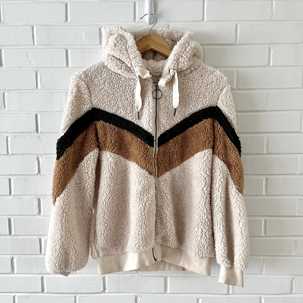Day to Day by Blu Pepper Teddy Jacket, Striped, Women’s size Medium.